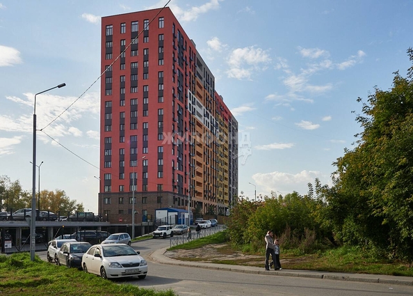 
   Продам 3-комнатную, 102 м², 2-я Обская ул, 71/1

. Фото 35.