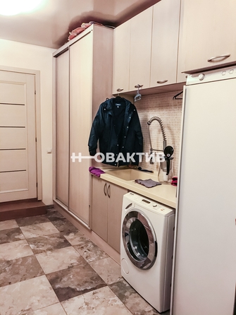 
   Продам таунхаус, 250 м², Новосибирск

. Фото 27.