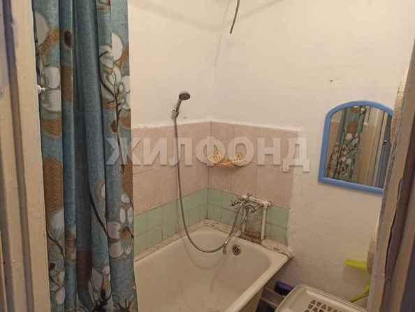 
   Продам 3-комнатную, 63.6 м², Молодежная ул, 13

. Фото 3.