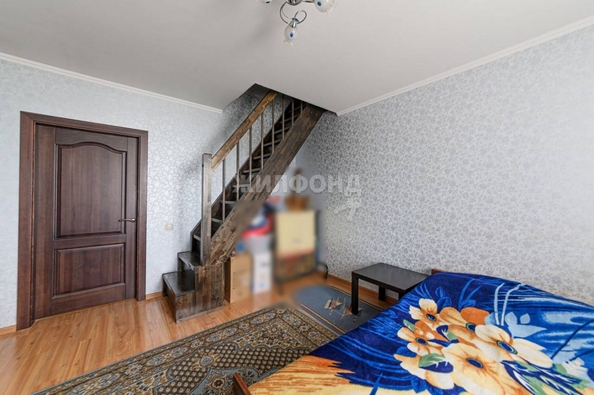 
   Продам дом, 180.5 м², Новосибирск

. Фото 13.