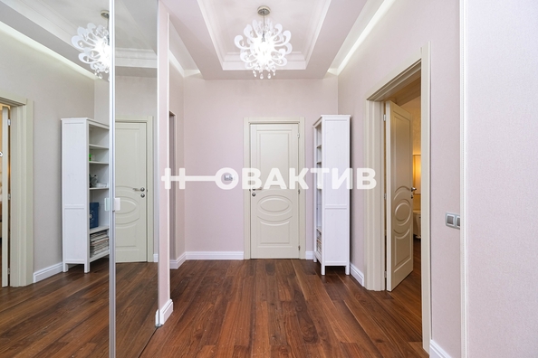 
   Продам 3-комнатную, 100.2 м², Чаплыгина ул, 93

. Фото 11.