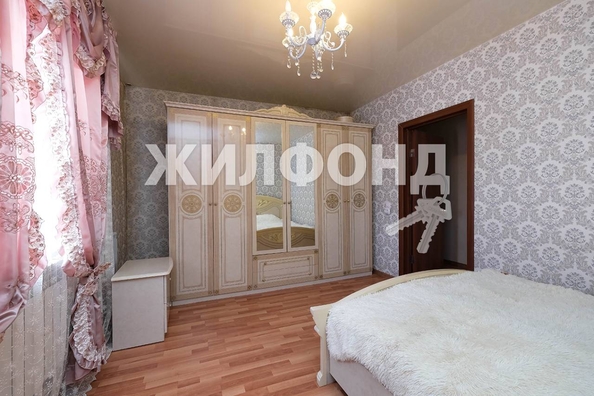 
   Продам дом, 250 м², Новосибирск

. Фото 18.