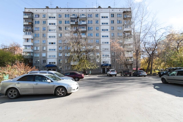 
   Продам 1-комнатную, 29.6 м², Бориса Богаткова ул, 266/1

. Фото 12.