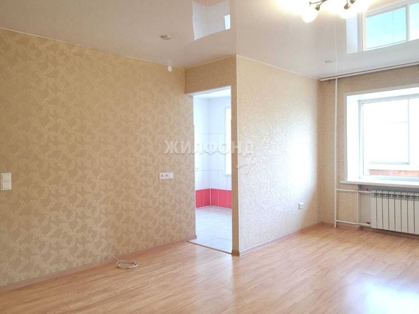 
   Продам 1-комнатную, 31 м², Ленина ул, 75

. Фото 9.