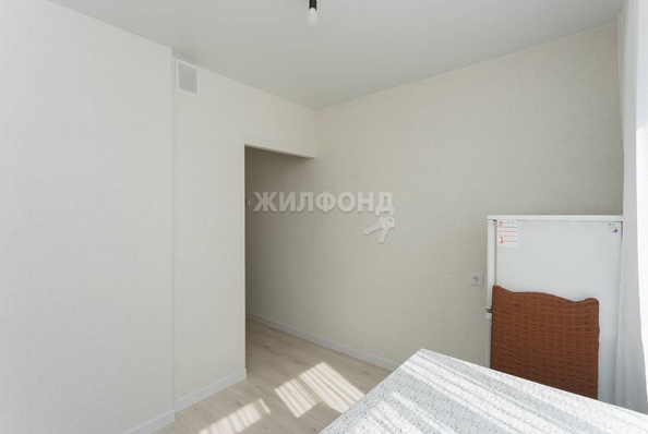 
   Продам 1-комнатную, 37.5 м², Тайгинская ул, 22/1

. Фото 5.