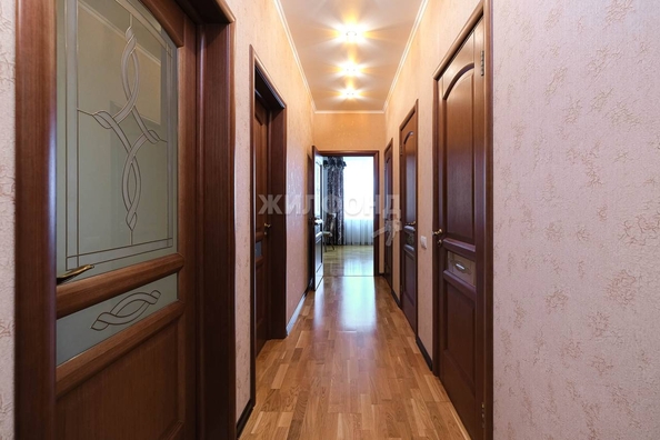 
   Продам 2-комнатную, 70.7 м², Семьи Шамшиных ул, 24/2

. Фото 3.