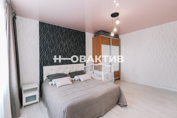 
   Продам 3-комнатную, 77.9 м², Урицкого ул, 37

. Фото 1.