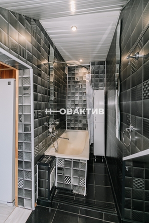 
   Продам 3-комнатную, 77.9 м², Урицкого ул, 37

. Фото 22.