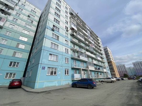 
   Продам 4-комнатную, 94.17 м², Александра Чистякова ул, 2/1

. Фото 4.