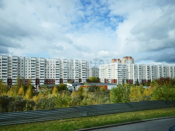 
   Продам 2-комнатную, 53 м², В. Высоцкого ул, 42/3

. Фото 28.