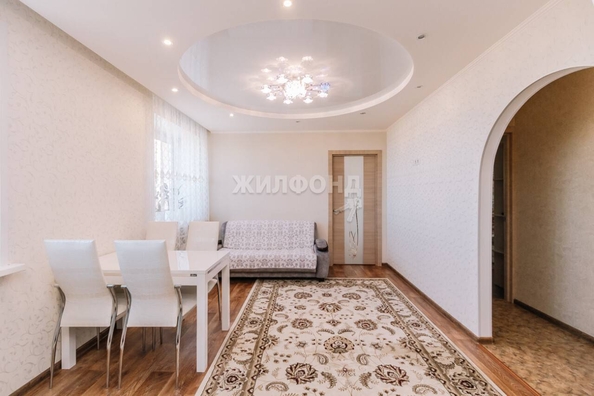 
   Продам 3-комнатную, 49.9 м², Лазурная ул, 28

. Фото 6.