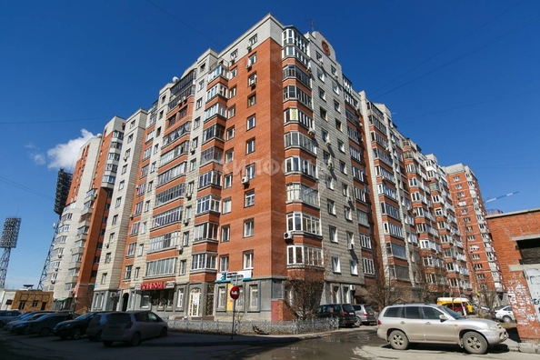 
   Продам 3-комнатную, 121.4 м², Державина ул, 11

. Фото 23.