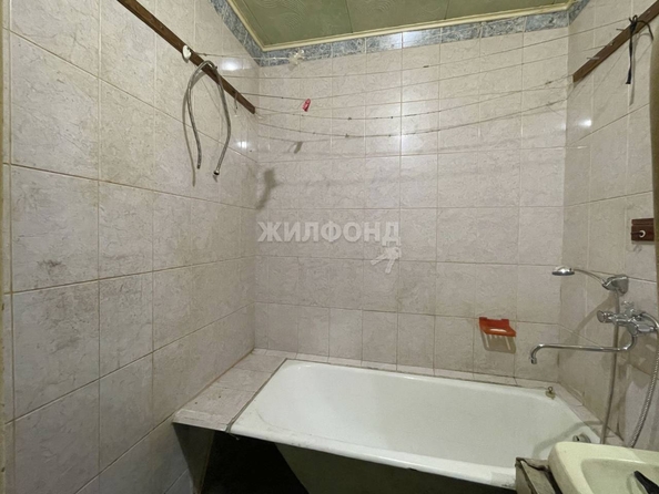 
   Продам 1-комнатную, 30 м², Зорге ул, 84

. Фото 10.