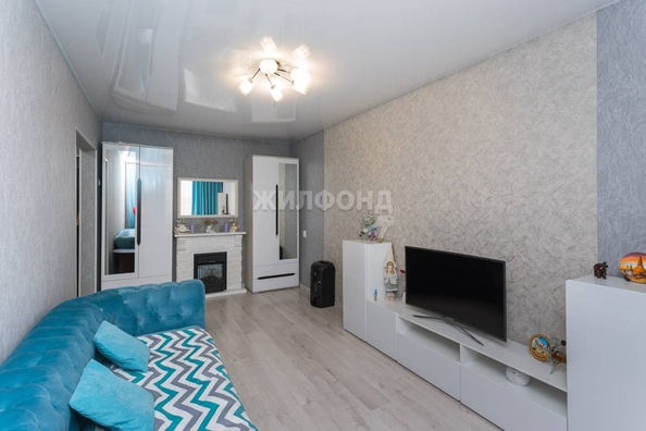 
   Продам 2-комнатную, 40.6 м², Николая Сотникова ул, 14

. Фото 3.