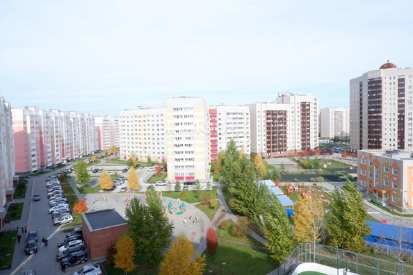 
   Продам 3-комнатную, 85.8 м², 2-й (4 мкр.) кв-л, 227

. Фото 21.