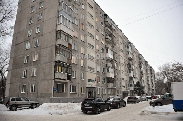 
   Продам 1-комнатную, 29.8 м², Зорге ул, 257/1

. Фото 10.