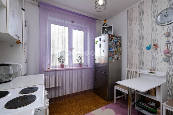 
   Продам 2-комнатную, 52.6 м², В. Высоцкого ул, 15

. Фото 18.