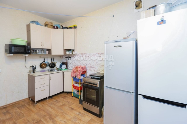 
   Продам 3-комнатную, 63.5 м², Лескова ул, 19

. Фото 4.