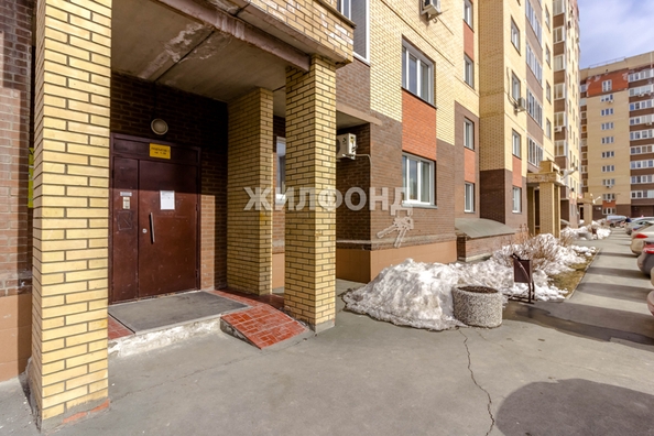 
   Продам 3-комнатную, 63.5 м², Лескова ул, 19

. Фото 4.