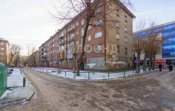 
   Продам комнату, 9.2 м², Ватутина ул, 33

. Фото 2.