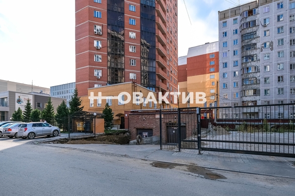 
  Продам гараж, 18.6 м², Новосибирск

. Фото 1.