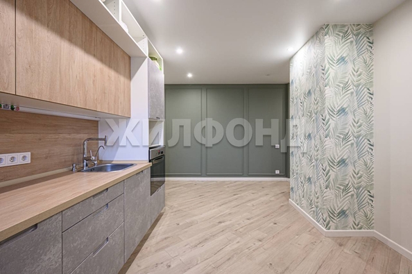 
   Продам 2-комнатную, 62.2 м², Ельцовская ул, 2

. Фото 5.