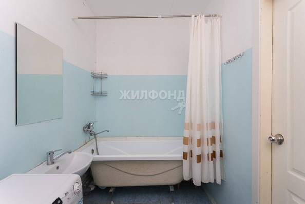 
   Продам 1-комнатную, 44 м², 2-й (4 мкр.) кв-л, 232

. Фото 10.