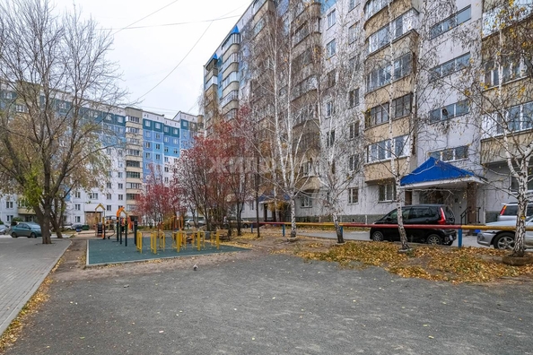 
   Продам 1-комнатную, 40.5 м², Лазурная ул, 16

. Фото 14.