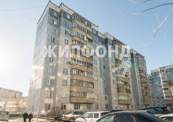 
   Продам 1-комнатную, 40.5 м², Лазурная ул, 16

. Фото 6.