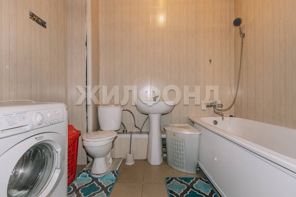
   Продам 2-комнатную, 45.7 м², 2-я Прокопьевская ул, 60

. Фото 18.