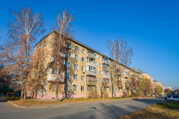 
   Продам 3-комнатную, 57.6 м², Вертковская ул, 6

. Фото 28.