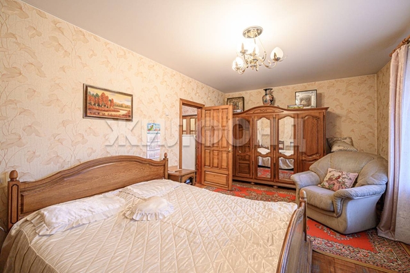 
   Продам 3-комнатную, 87.4 м², Революции ул, 28

. Фото 16.