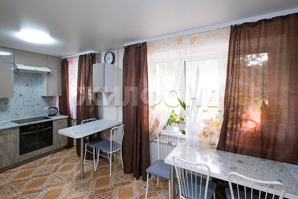 
   Продам 1-комнатную, 40.3 м², Сибиряков-Гвардейцев ул, 55

. Фото 6.