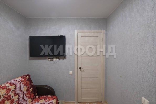 
   Продам 1-комнатную, 40.3 м², Сибиряков-Гвардейцев ул, 55

. Фото 10.