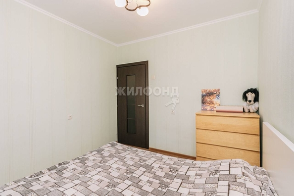 
   Продам 3-комнатную, 62.1 м², Новая Заря ул, 11

. Фото 2.