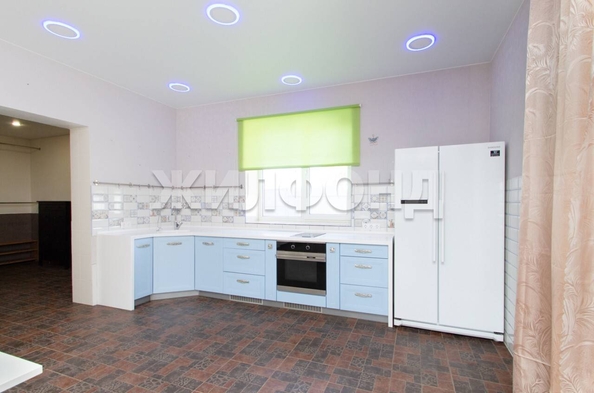 
   Продам дом, 400.2 м², Гусиный Брод село

. Фото 1.