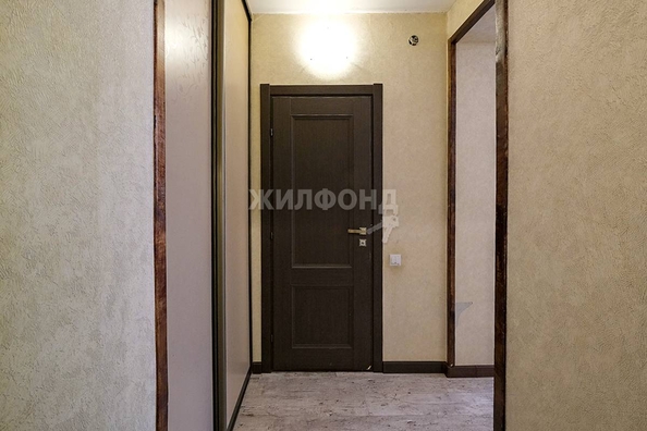 
   Продам 3-комнатную, 64 м², 2-й (4 мкр.) кв-л, 226

. Фото 17.