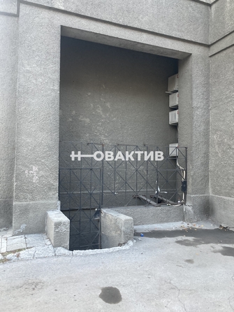 
   Сдам помещение свободного назначения, 105.5 м², Серебренниковская ул, 37

. Фото 1.