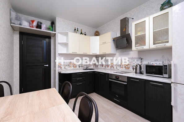 
   Продам 2-комнатную, 52 м², Мясниковой ул, 30

. Фото 5.