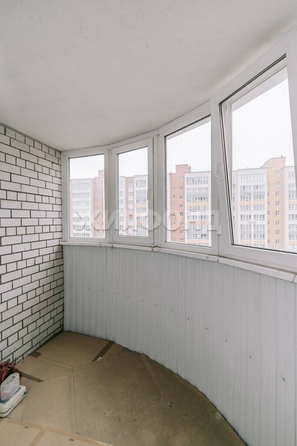 
   Продам 2-комнатную, 66.2 м², 2-й (4 мкр.) кв-л, 232

. Фото 23.