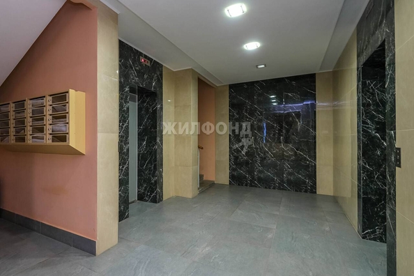 
   Продам 3-комнатную, 96.8 м², Кирова ул, 46

. Фото 21.