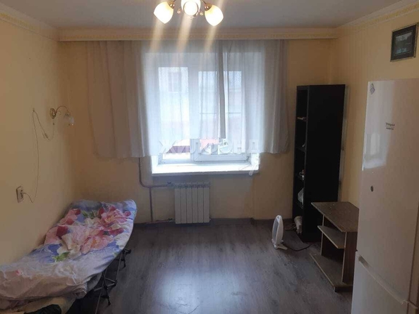 
   Продам комнату, 12.4 м², Дуси Ковальчук ул, 2/1

. Фото 1.