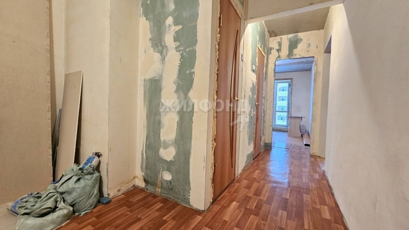 
   Продам 1-комнатную, 39.9 м², Николая Сотникова ул, 11/1

. Фото 6.