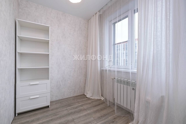 
   Продам 2-комнатную, 60.8 м², Ясный Берег ул, 16

. Фото 12.