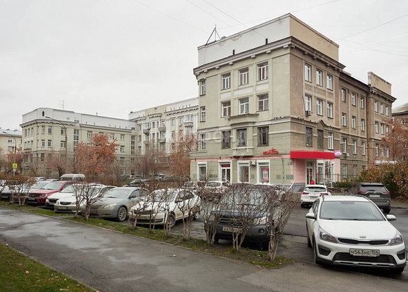 
   Продам 3-комнатную, 77.2 м², Крылова ул, 3

. Фото 19.