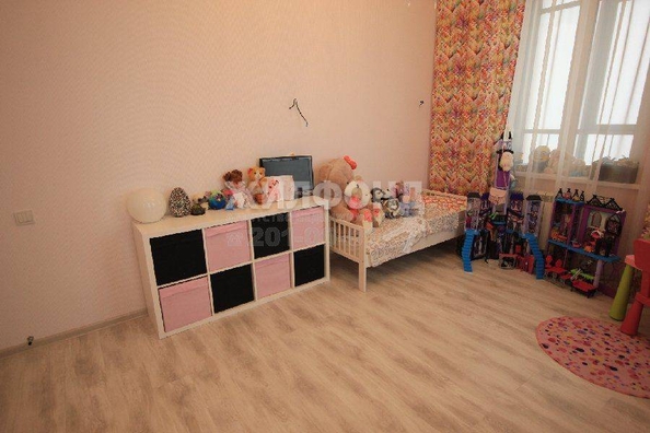 
   Продам 3-комнатную, 70.8 м², Ясный Берег ул, 10

. Фото 13.