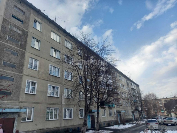 
   Продам 3-комнатную, 58.1 м², Микрорайон тер, 17

. Фото 17.