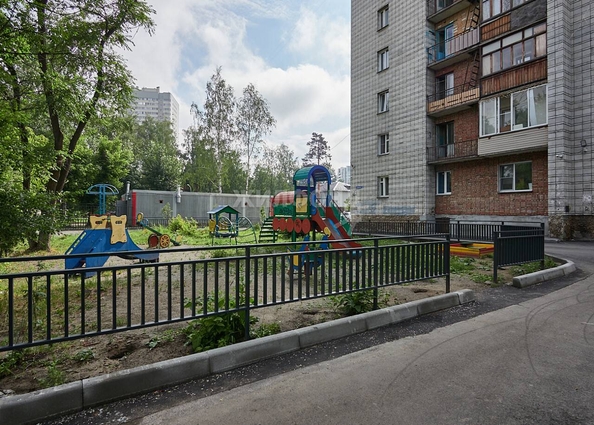 
   Продам секционку, 11.5 м², Дмитрия Донского ул, 23

. Фото 18.