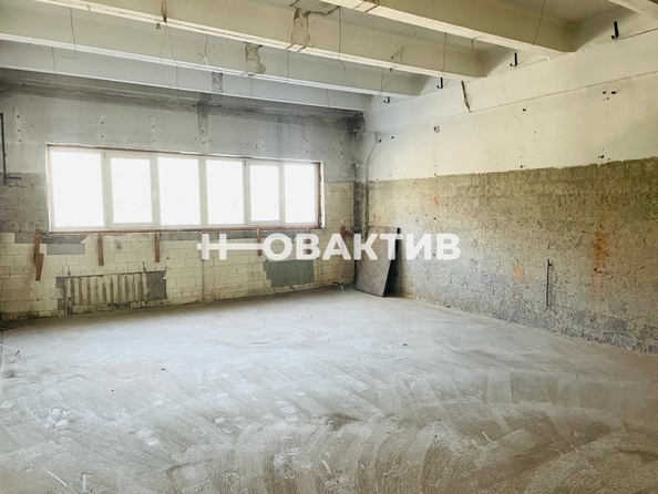 
   Продам помещение свободного назначения, 275.7 м², Петухова ул, 79

. Фото 6.