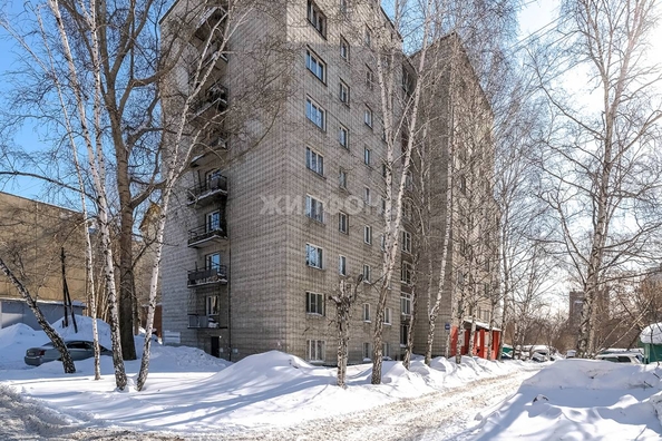 
   Продам секционку, 18 м², Державина ул, 59

. Фото 10.